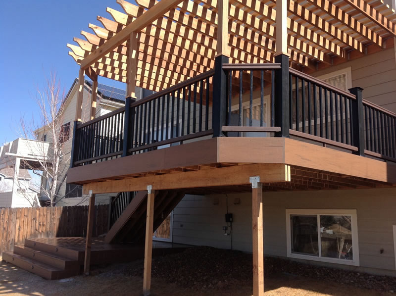 Timbertech Pacific Walnut with Radiance Black Rail System