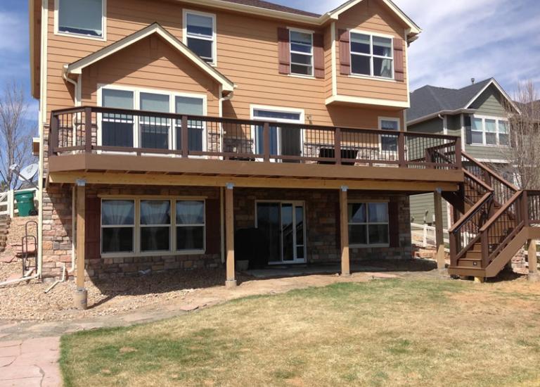 Timbertech Brown Oak with Builder Rail