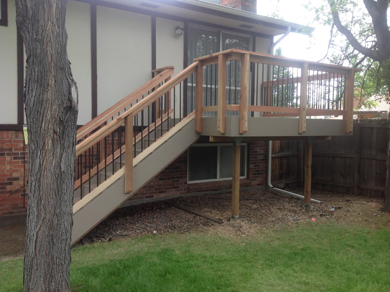 Timbertech Composite Deck with Redwood Rail System